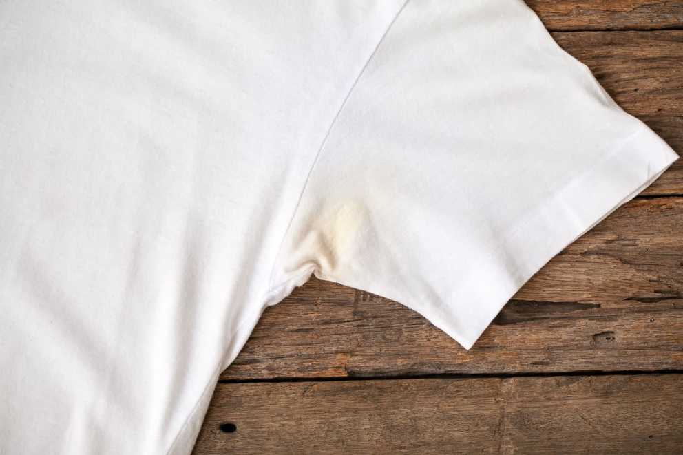 How to Get Rid of Black Armpit Stains on Shirts Paten